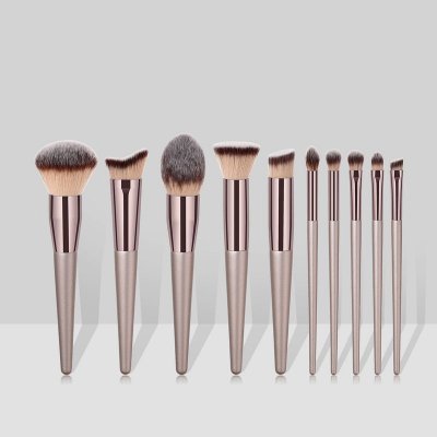 Champagne Wooden Handle Beauty Tools Makeup Brush